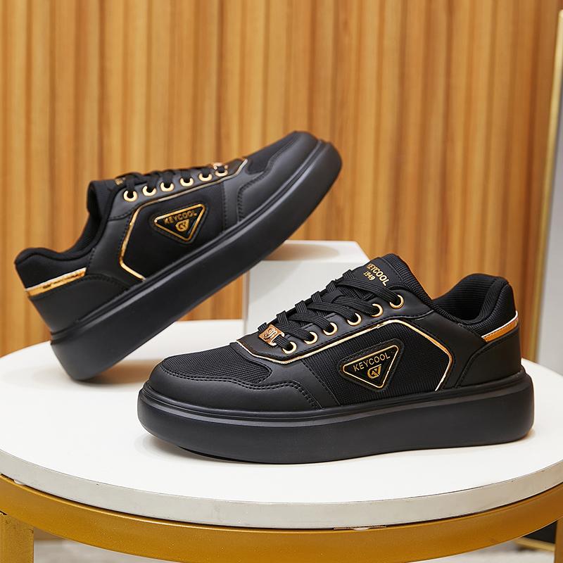 TUINANLE Skateboard Shoes Men Flat Leather Men's Casual Sneakers Comfortable Low-top Sneakers Both Unisex White Black
