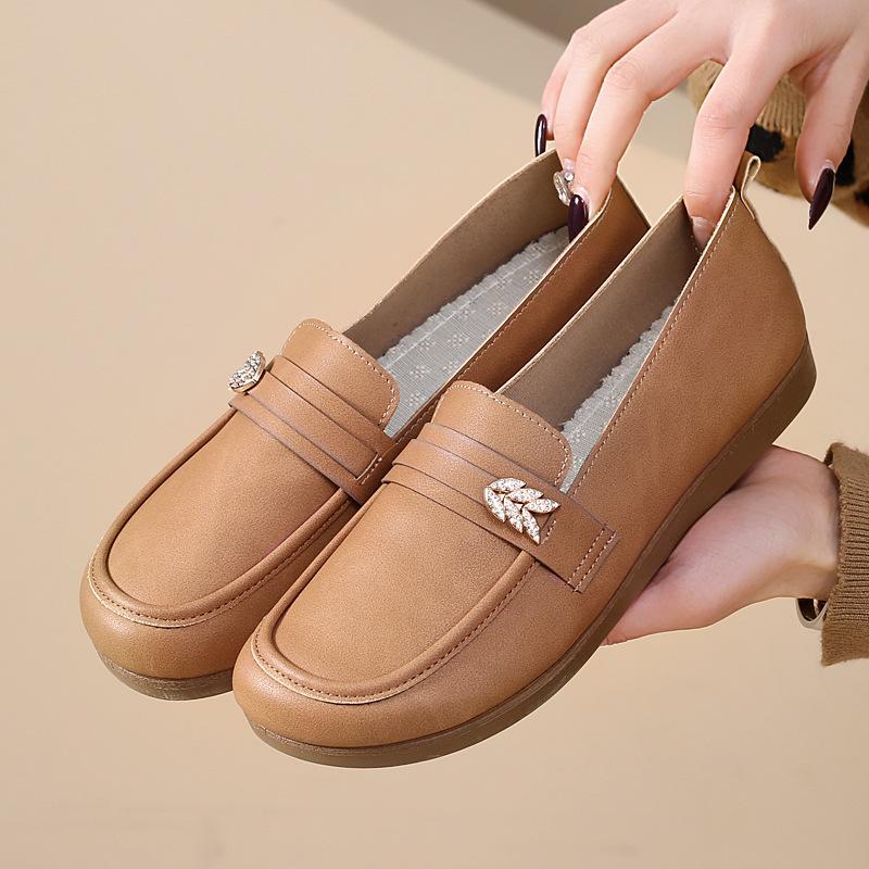 

Новая тканевая обувь Одинарная обувь Дышащая Мягкая подошва Женская обувь Обувь для мам Повседневная обувь 41 жёлтый