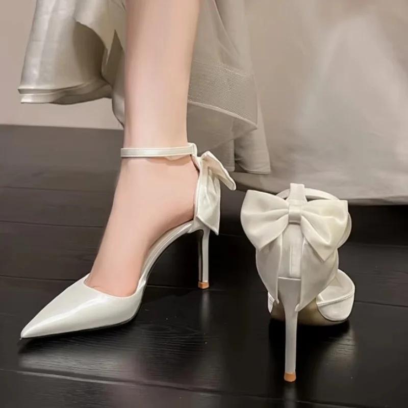 2026 Satin White Wedding Shoes Sweet Bow Bridal Shoes Elegance High Heels Bridesmaid Pumps
