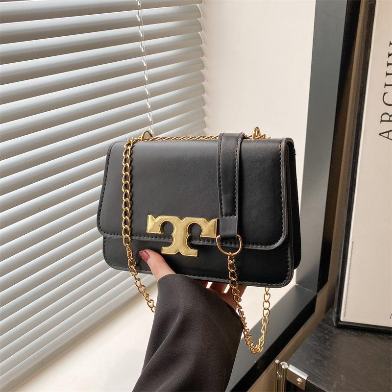 

Women s bag new fashionable small square bag solid color high-end texture temperament chain shoulder messenger bag чорний