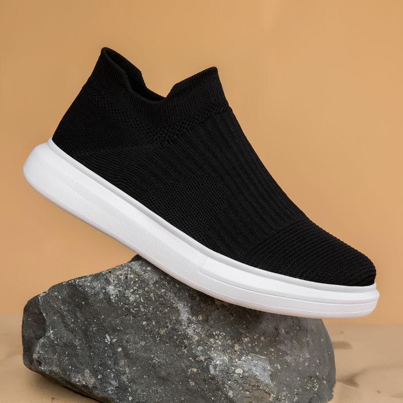 Men's Shoes Spring and Autumn 2025 New Mesh Breathable Thick-soled Sports Men's One-pedal Lightweight Soft-soled Black Socks Shoes
