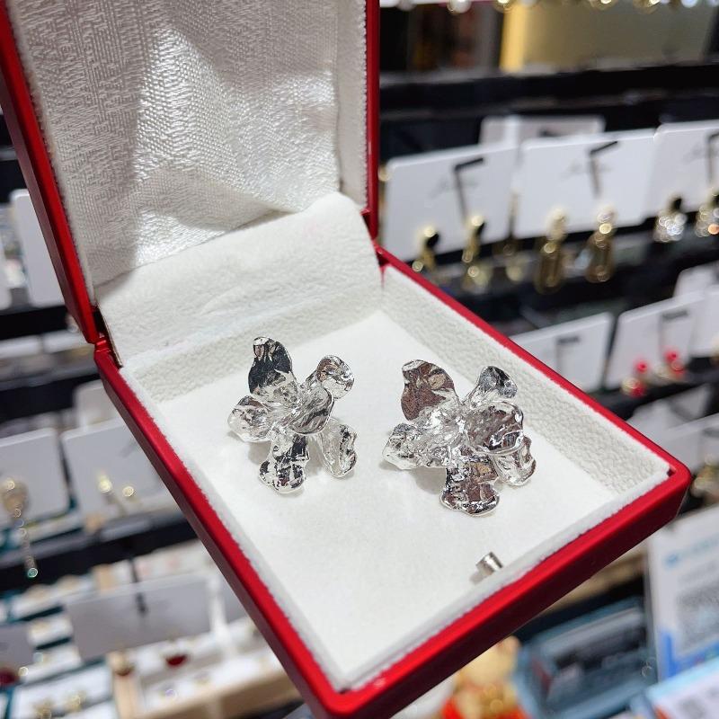 Irregularity Metal Flower Ear Stud for Women Fashion Party Jewelry Gift Accessories