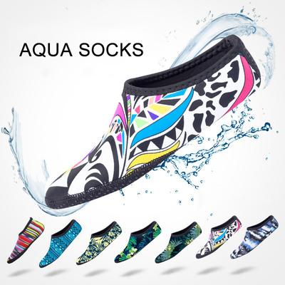 Wasserschuhe für Herren und Damen, Barfuß, schnelltrocknende, rutschfeste Aquasocken, atmungsaktive, weiche Schwimmschuhe, bequeme Wassersocken für den Außenbereich zum Surfen, Schwimmen, Trainieren im Pool