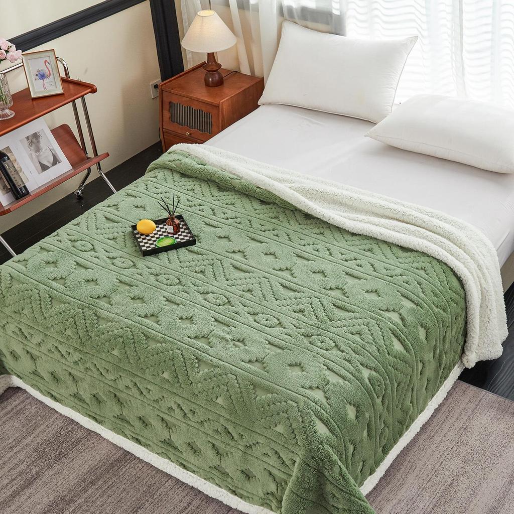 New Minimalist Hollow Jacquard Blanket Thickened Soft Warm Bed Blankets Quilt Multi Functional Sofa Blanket for Office Nap Time