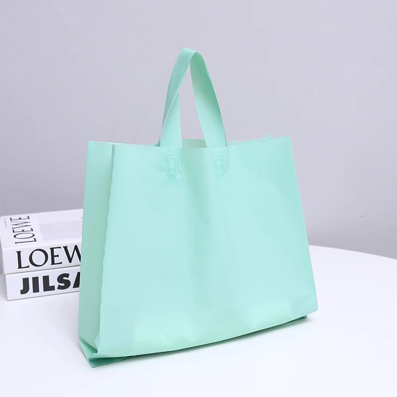 High End, Mattiert, Bekleidungsgeschäft, Damenbekleidung, Handtaschen, Plastiktüten, Geschenkverpackung und Verpackung