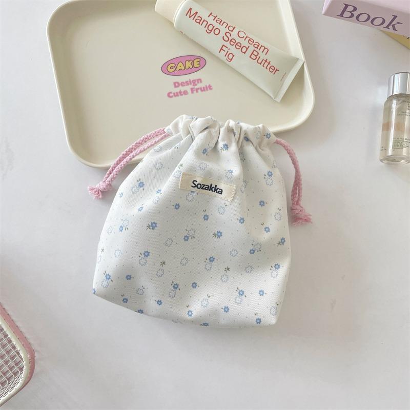 Korean floral storage bag, portable cosmetics storage bag, travel change storage bag, sundries storage and finishing bag