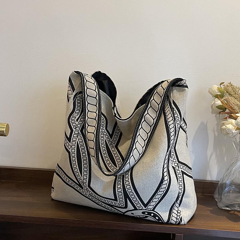 Mori Girl Lazy Style Large Capacity Linen Shoulder Bag - Women's Niche Totem Design Shopping Bag