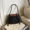 Borsa a tracolla coreana vera tessuta a mano da donna, nuova, versatile, portatile, a spalla, con lettere, borsa a mano, borsa da donna