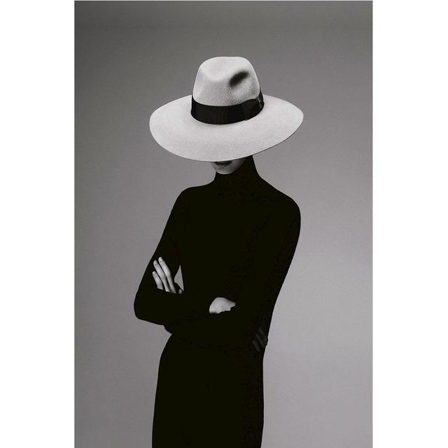 Nordic Black and White Figure Model Posters And Prints Minimalism Girl Wall Art Canvas Paintings Pictures Living Room Home Decor