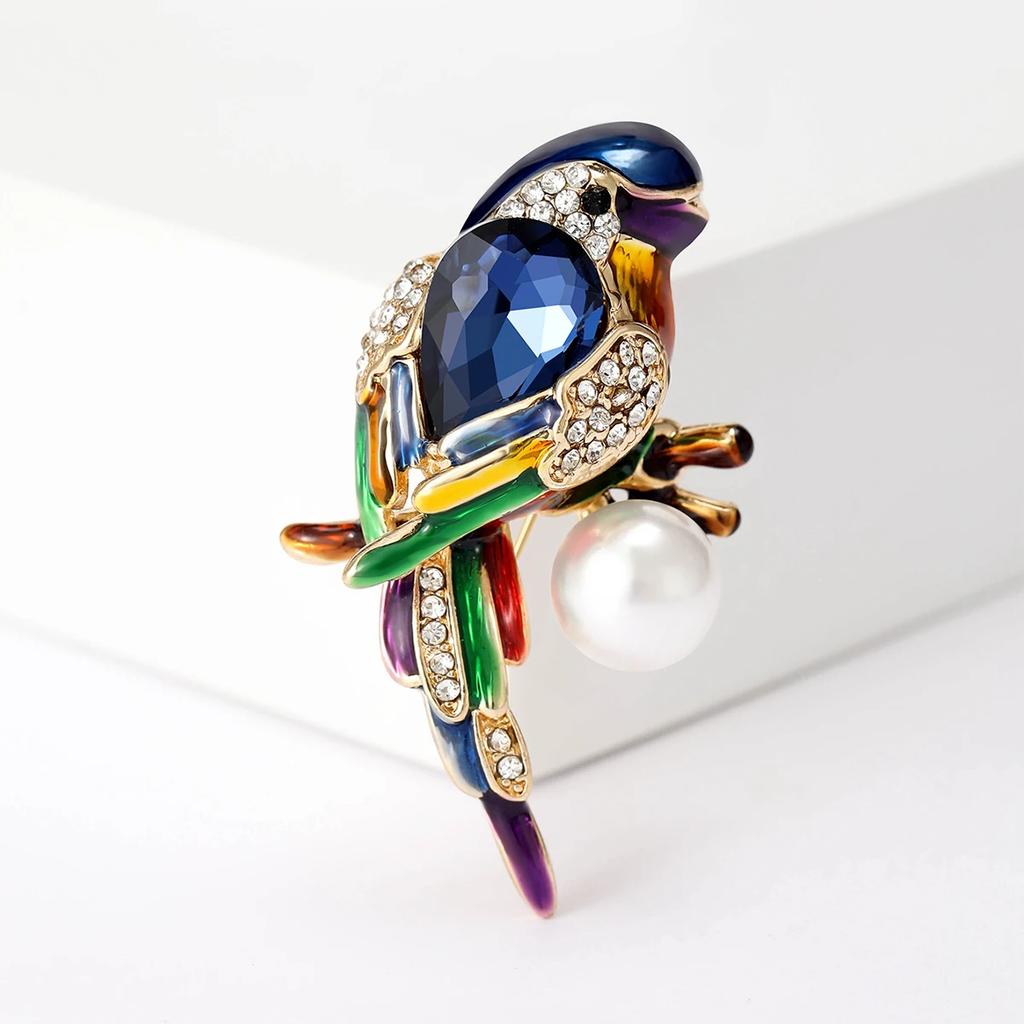 Rhinestone Parrot Brooches for Women Unisex Animal Pin Bird Lapel Pins Event Funny Luxury Gifts New Year Friends Decoration