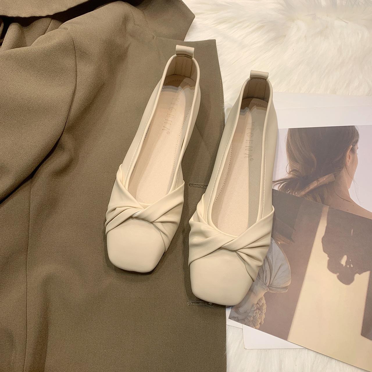 

Туфли на мягкой подошве Мэри Джейн туфли для леди на мягкой подошве 2025 весна и осень универсальные туфли на плоской подошве 40 абрикосовый