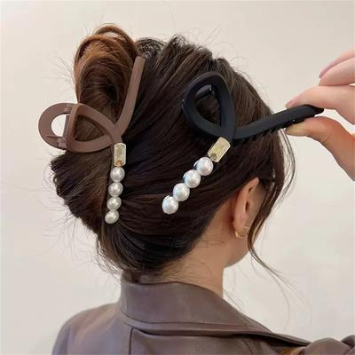 Retro Matte Haarklammer, Damen Hinterkopf Große Klammer, Einfaches Haarstyling-Werkzeug, Vielseitiges Haaraccessoire mit Temperament