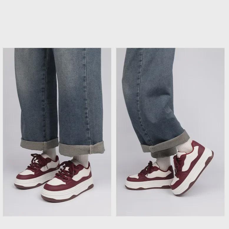 Trendy 2024 Women's White Korean-Style Thick-Soled Casual Shoes for All-Season Wear