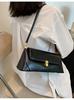 French Small Shoulder Bag With Pu Material And Chain Detail For Urban Daily Use