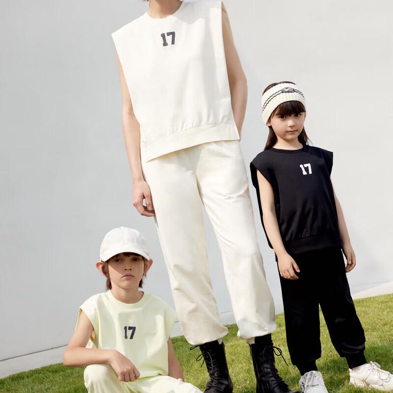 

Little MO&Co. Kids Summer Vest & Anti-Mosquito Pants Set 110