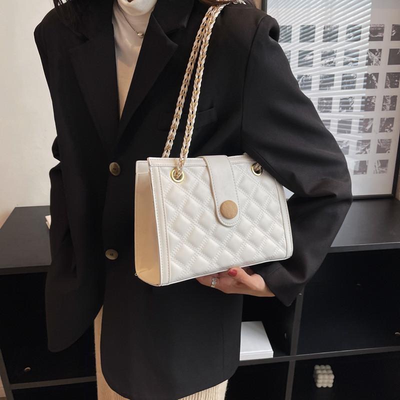 Premium Feel Winter Bag 2024 New Style Fashion Women s Bag Textured Diamond Grid Chain Crossbody Bag Versatile Single Shoulder Bag белый