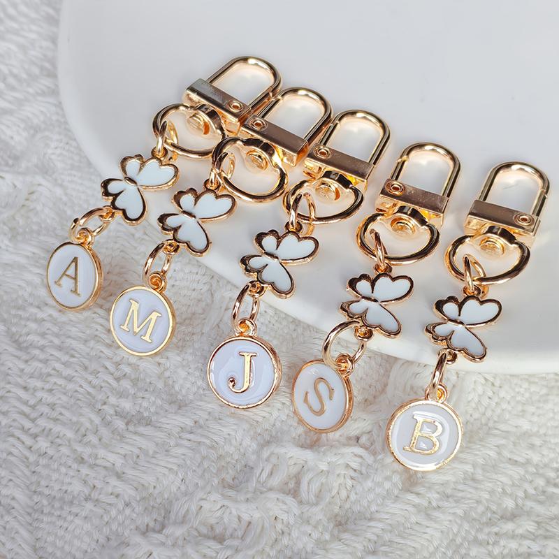 1 Stück Schlüssel-Logo Leichter Schlüsselanhänger Autoschlüssel Begleiter Taschenanhänger Langlebigkeit Metallschlüsselanhänger Monogramm-Anhänger Schmetterling Monogramm-Schlüsselanhänger