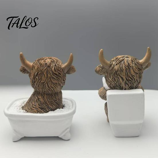 Decorative Cow Statue Highland Bathroom Figurine Funny Scottish Cattle Sitting on Toilet Resin Calf Bedroom Animal Ornament Bathing Sculpture for Home