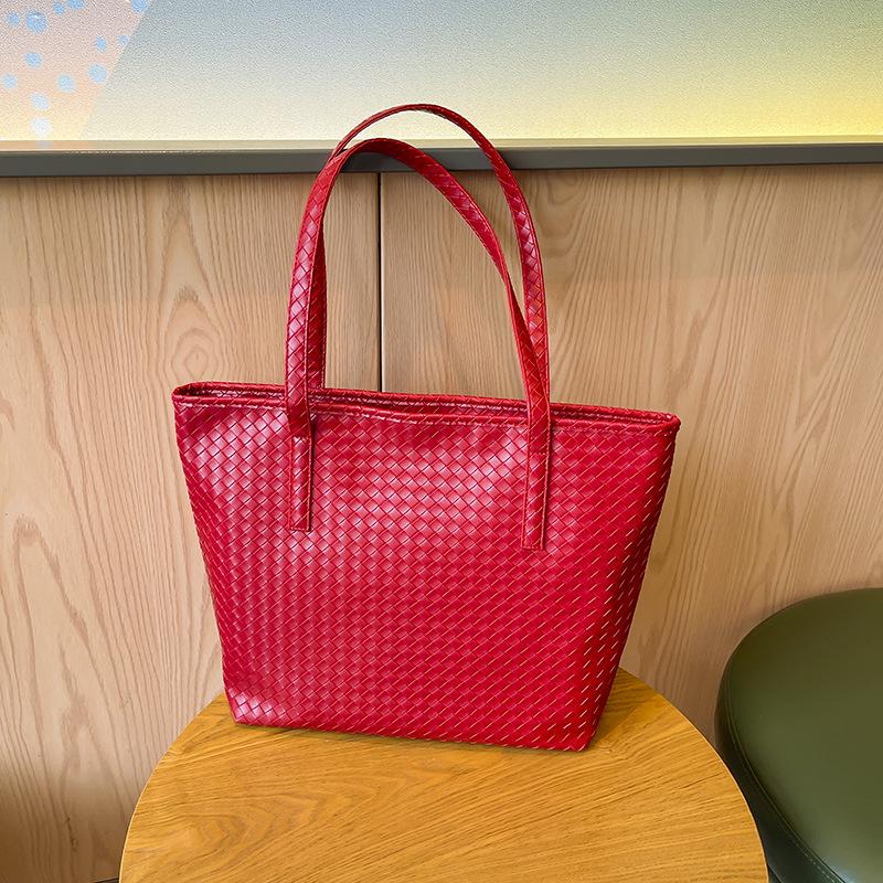 Bag women's 2025 Korean version of the commuter college's new tote bag women's bag summer large-capacity one-shoulder tote woven bag