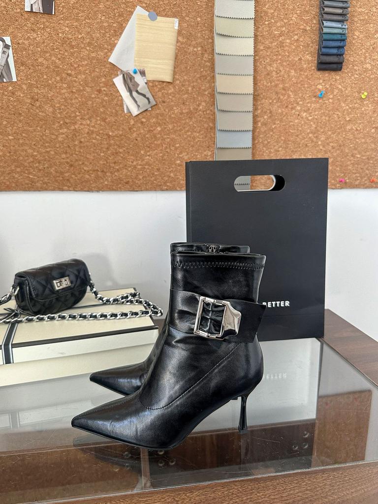 2025 autumn new fashion soft leather side zipper low tube pointed thin heel thin boots Internet celebrity fashion boots women's short