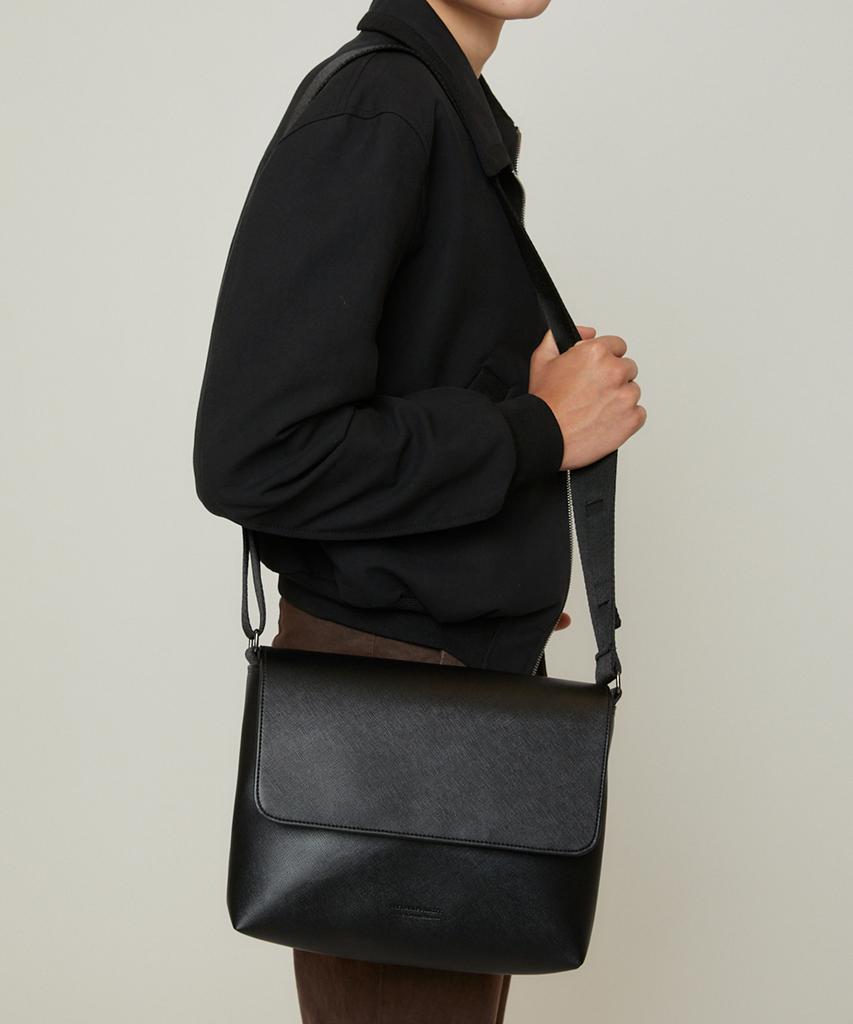 National Publicity Anza Sf Leather Messenger Crossbody Bag