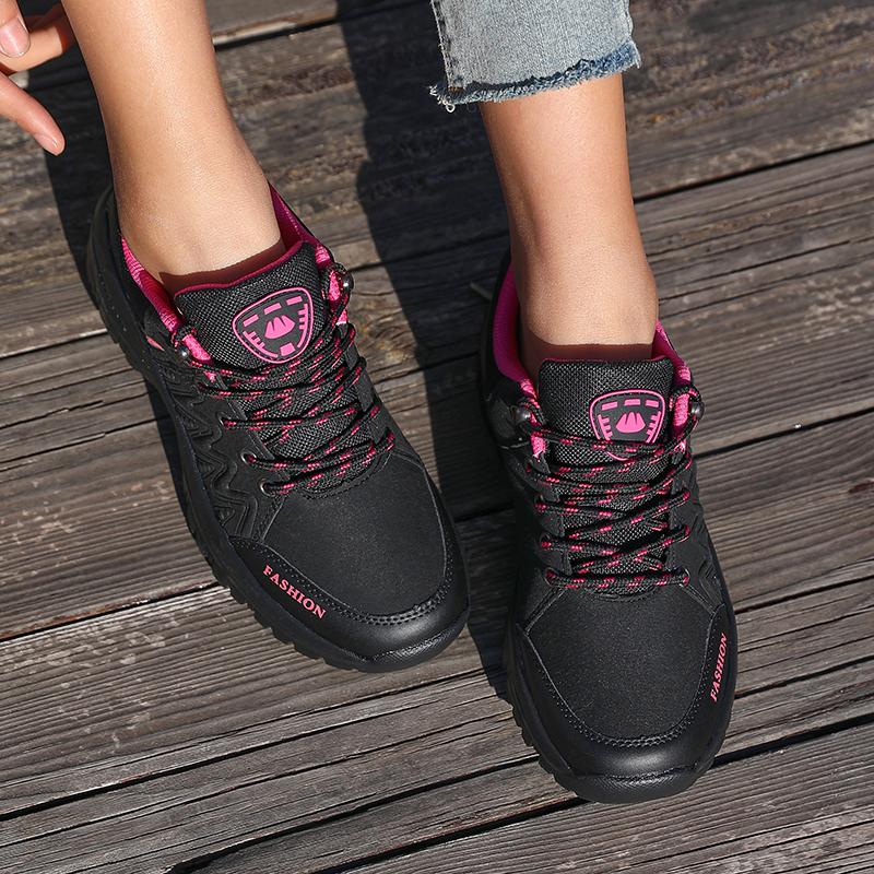 Women's Anti Slip Hiking Shoe Retro Wedge-shaped Platform Outdoor Sneakers Comfortable Breathable Camping Hiking Shoes for Women