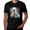Bigfoot & Cat Selfie Men's Funny Cryptid Monster Casual Short Sleeve T Shirt