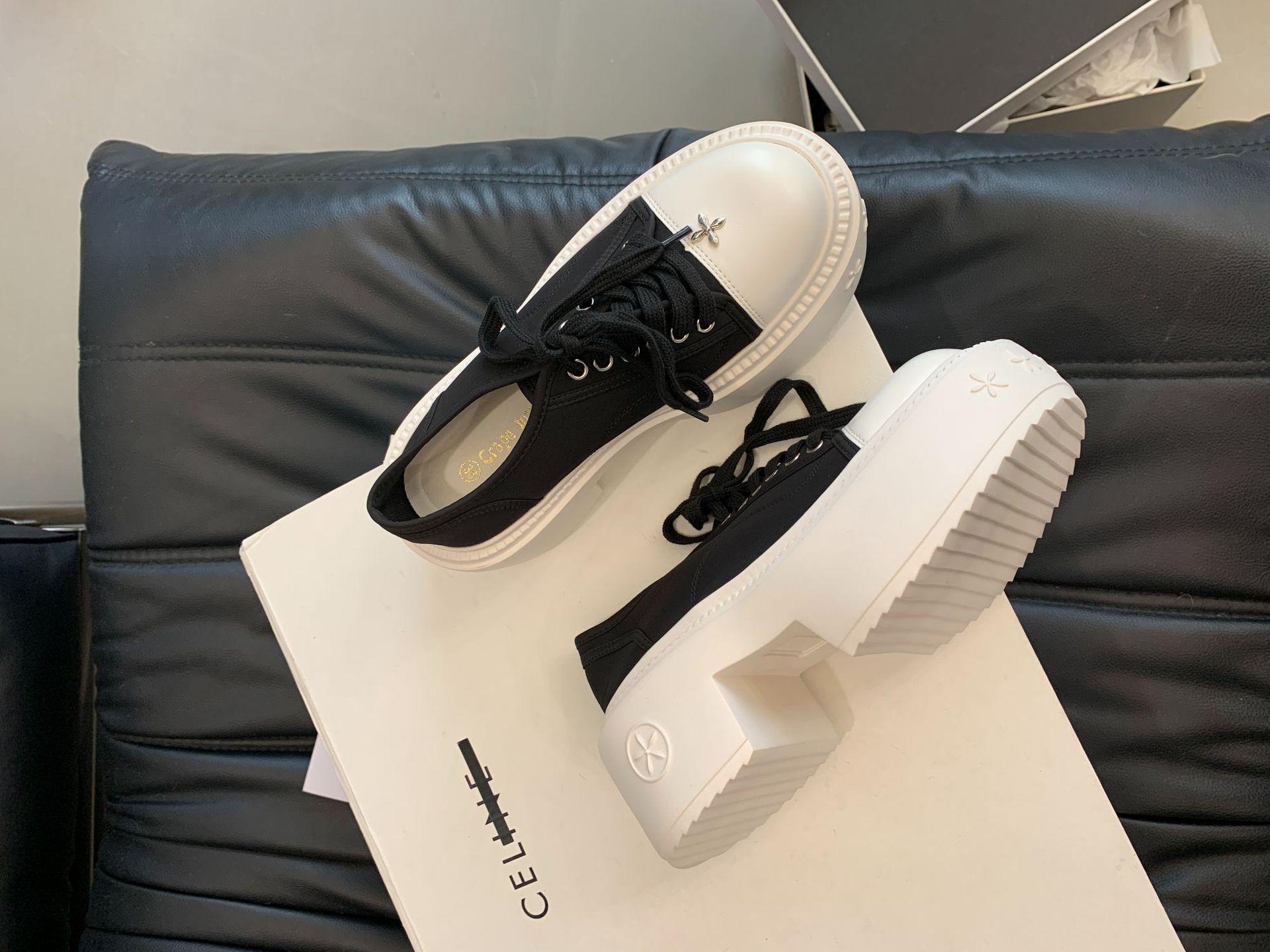 

Grape mother same style in autumn on the new Nathan Road street corner~ 8cm thick-soled large round head thick-soled casual canvas shoes women 40