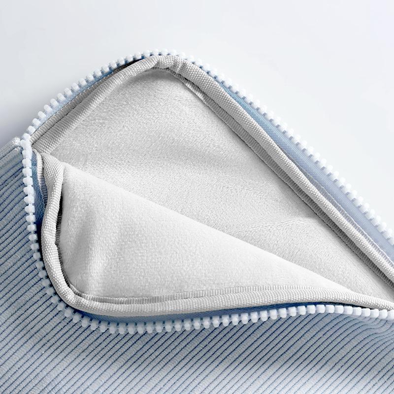 Velvet-Lined Laptop Case for 14"/15.6" Laptops