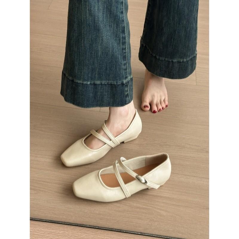 French retro square head Mary Jane shoes women's 2025 new light mouth thick heel flat bottom small leather shoes evening gentle single shoes