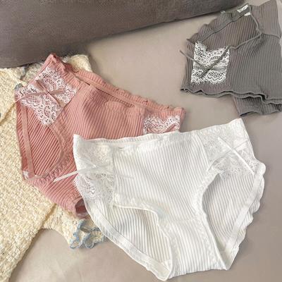 Elegante Spitzenunterwäsche für Damen aus reiner Baumwolle, niedlich, bequem, mit gerippter Schleife für Mädchen mit schwarzen Pilzkanten, mittelhohe Unterwäsche, Slips