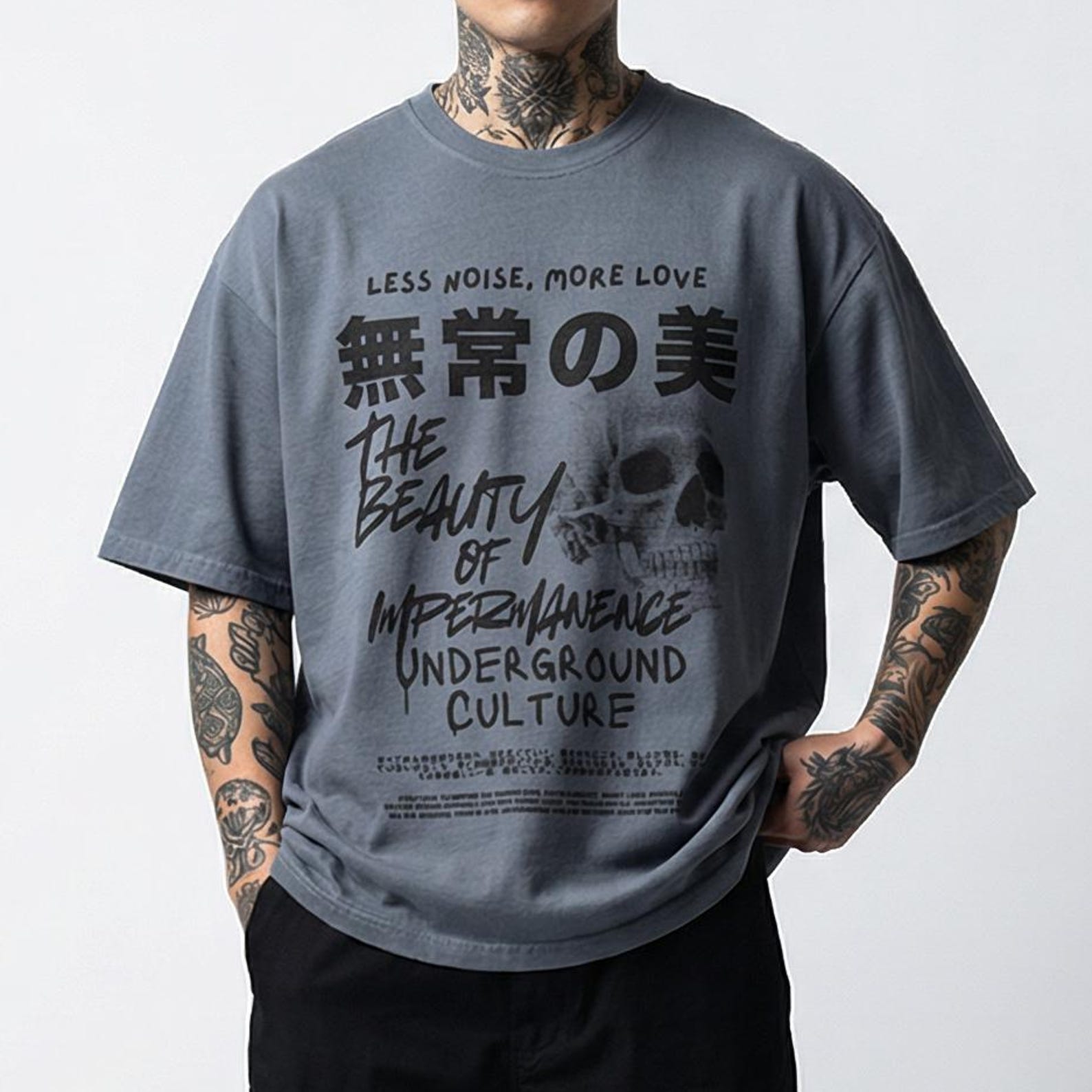 Japanese Skull T-Shirt – Oversized Cotton Tee with Kanji, Faded Urban Fashion M