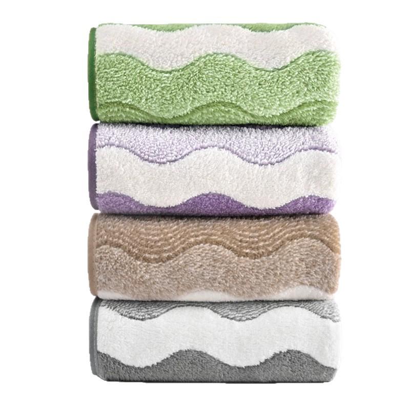 Soft High-Density Coral Fleece Towel - Absorbent, Thick Face & Hair Drying with Fresh 3D Floral Design