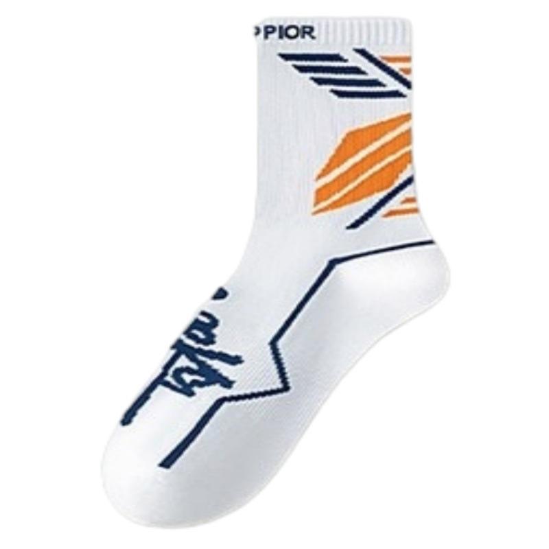 Sports Tennis Socks with Sweat Absorption and Odor Prevention, Thick Towel Bottom, Suitable for Running and Basketball.