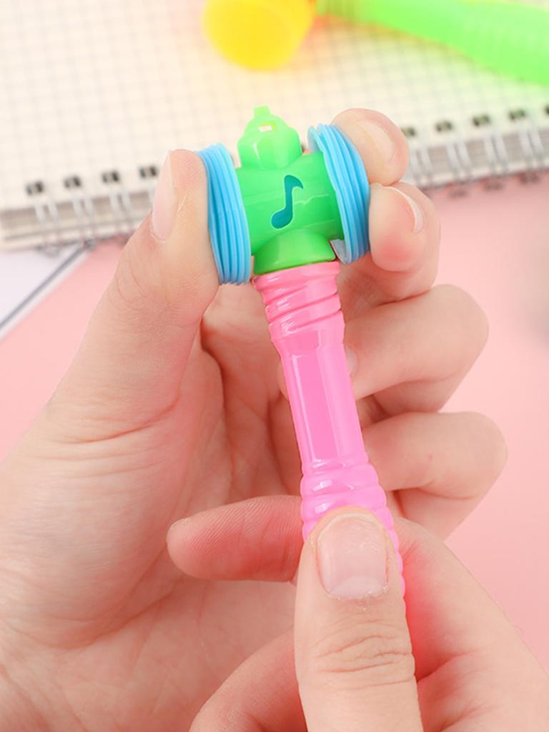 1ks-Pískací hračka kladívko pro mazlíčky, přitahující kočky a psy svým zvukem, zábavná hračka na klepání, interaktivní hračka - náhodná barva