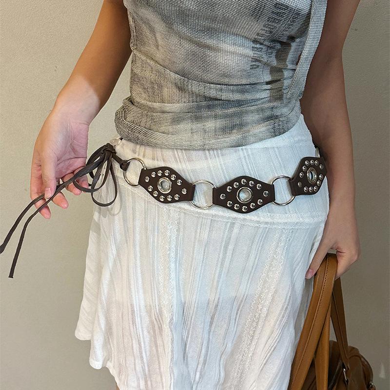 American Retro Spicy Girl Leather Rivet Waist Chain - Unique Design Trendy Women’s Belt