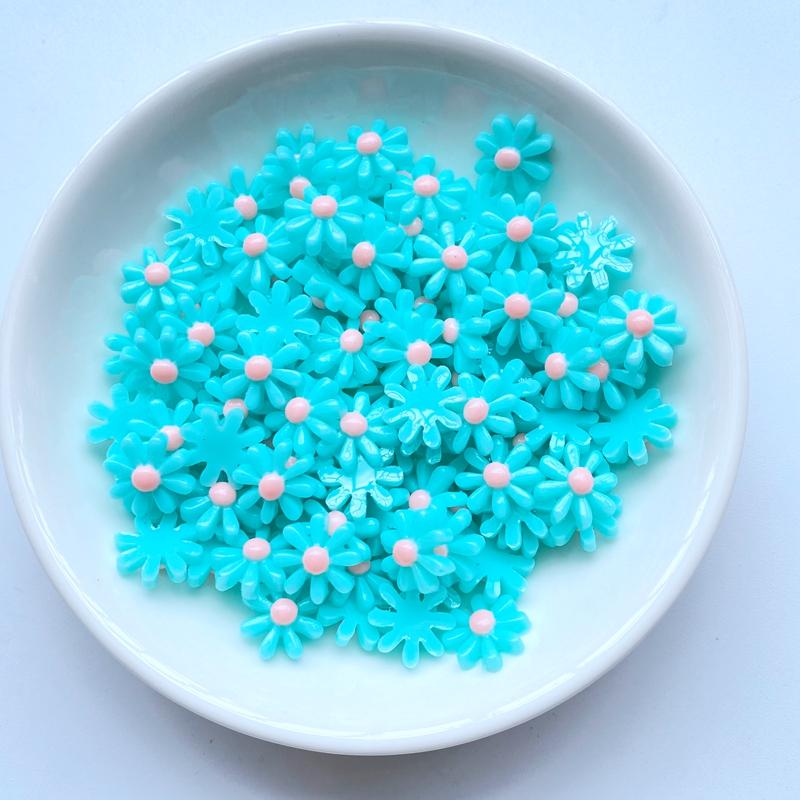 50Pcs New Cute Mini Chrysanthemum Flat Back Resin Cabochons Scrapbooking DIY Jewelry Craft Decoration Accessorie
