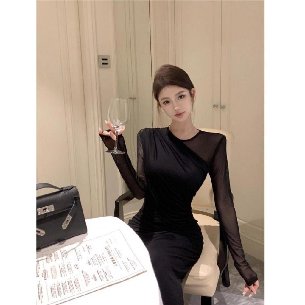 Retro Sexy Royal Sister Black Temperament Mesh Knitted Dress Women's Autumn Waist and Thin Long-sleeved Hip-wrapped Dress