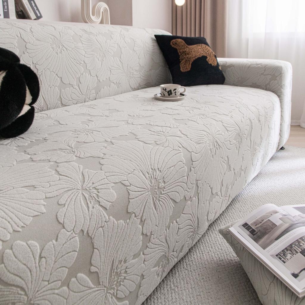 The New Sofa Cover Is A Universal Anti Slip Sofa Protective Cover That Can Prevent Cat Scratches and Is Suitable for All Seasons