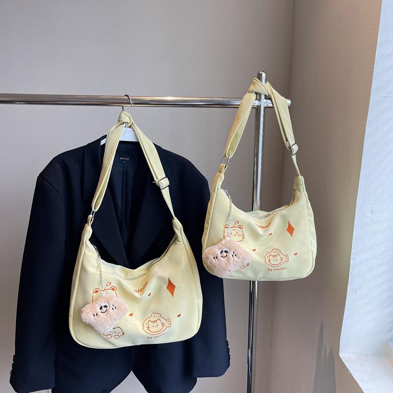 2025 New Cute Foreign Style Niche Design Fashion Leisure Simple Commuting Texture Foreign Style Shoulder Tote Bag