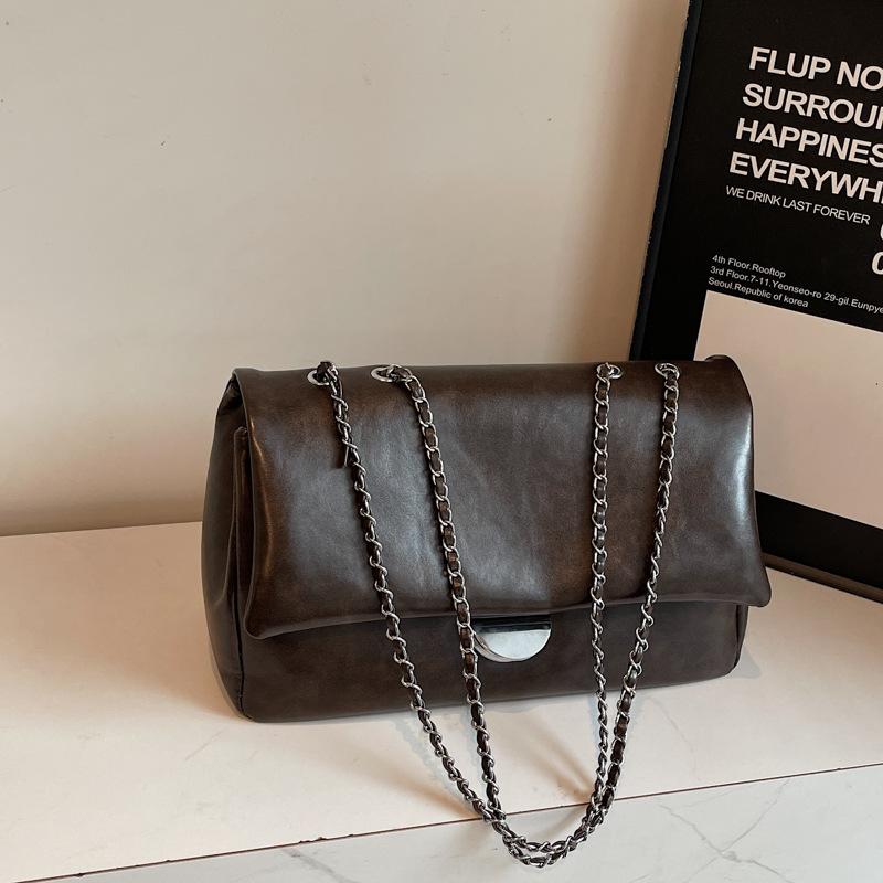Large-capacity bag women's autumn and winter versatile new leisure chain shoulder messenger bag texture commuter tote bag