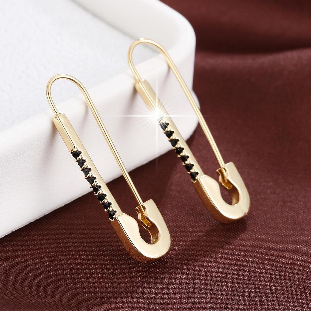 Cercei Stud Fashion cu Zirconiu Tip Agrafă - Design Simplu, Versatil pentru Fete