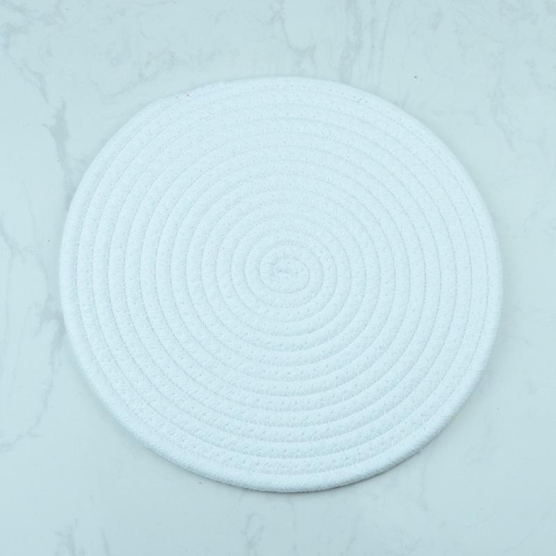 

Nordic Insulated Round Cotton Woven Placemat and Coaster Set - Heat Resistant Dining Table Pad. 11cm белый