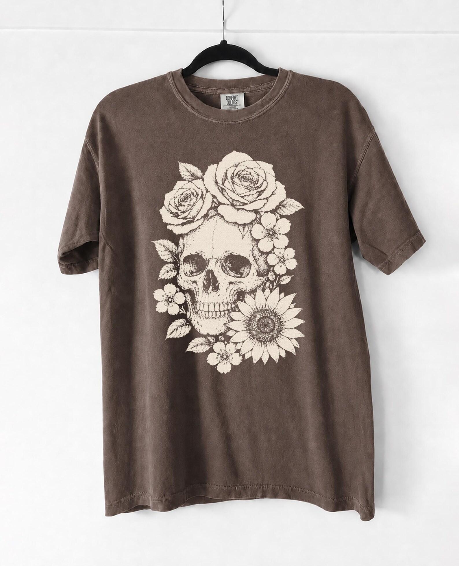Floral Skull Graphic T-Shirt, Botanical Gothic Tee, Comfort Colors Unisex Shirt S
