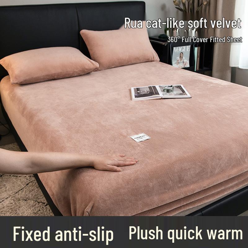 Winter Crystal Velvet Bedspread Set: Single-Piece Milk Velvet Fitted Sheet & Protective Cover for Dorm, Thickened Three-Piece.