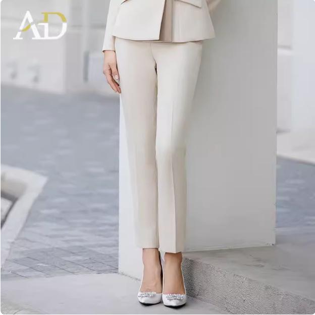 Front Desk Workwear Women's 2024 Elegant Spliced Light Color Suit Jacket for Managers