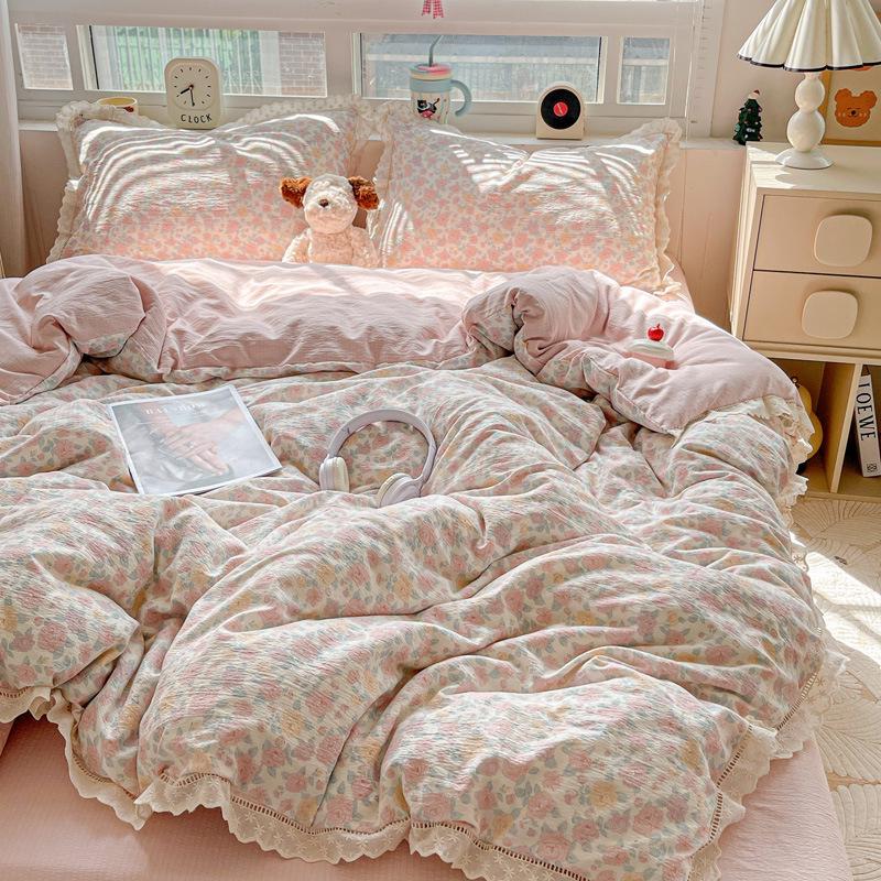G5Z25 Cloud-Feel 4-Piece Double-Layer Gauze Lace Bedding Set - Washed Cotton Duvet Cover and Bed Sheet, Ins Style.