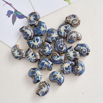 10 Pezzi Perline Sparse Fatte a Mano a Forma di Conchiglia di Mare Perline in Ceramica Estive per Creazione di Gioielli Braccialetti Artigianato