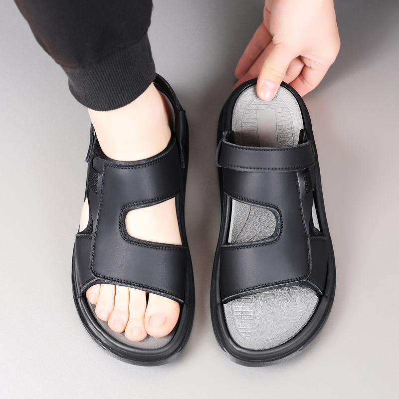 Fashion Summer Men's Sandals New Peep-toe Youth Black Slippers Beach Cool Antiskid Walking Shoes Male Casual Shoes Man Luxury Sandals
