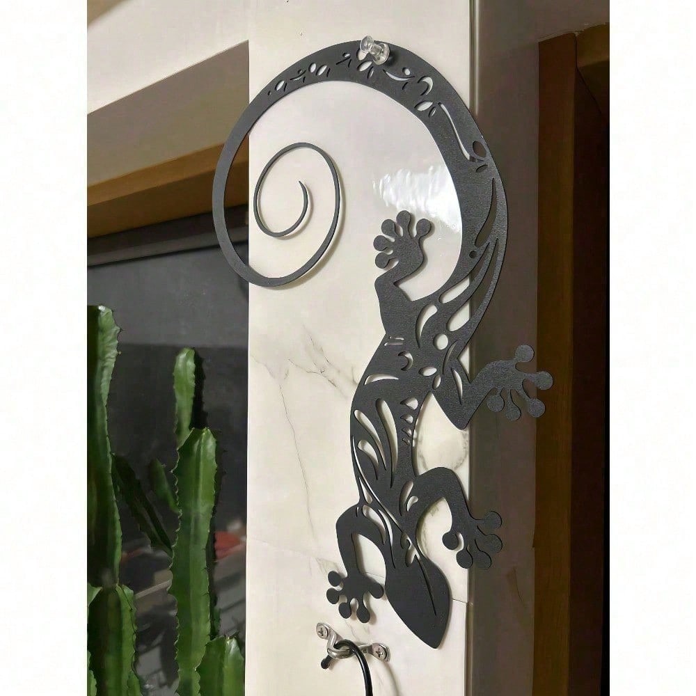 Hand-Forged Metal Gecko Wall Art, Geometric Lizard Sculpture for Boho Decor